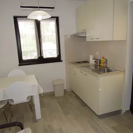 Apartments Simicev *